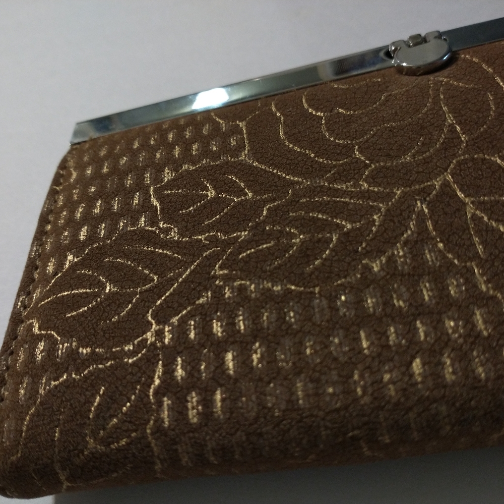 Wallet - Picture 2 of 4